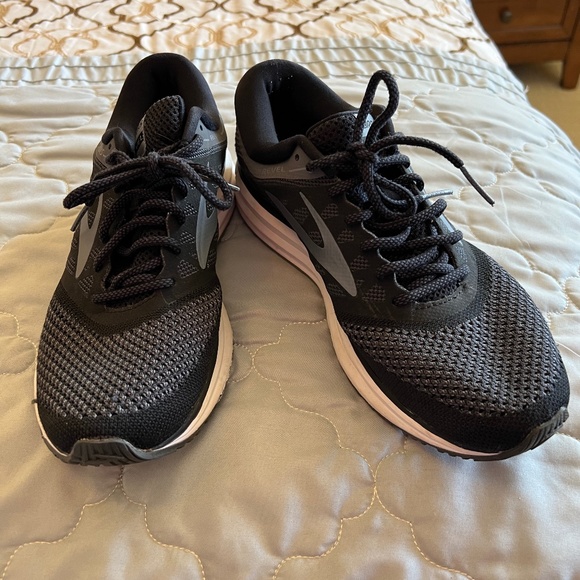 Brooks Other - Brooks Revel (#1102601D002) Running Shoes - Size 8